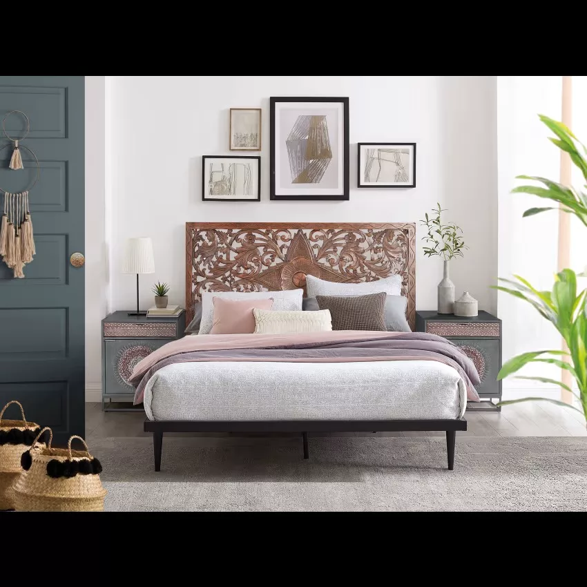 Mykonos - Vitrine en manguier et pieds en métal blanc vieilli – Image 3