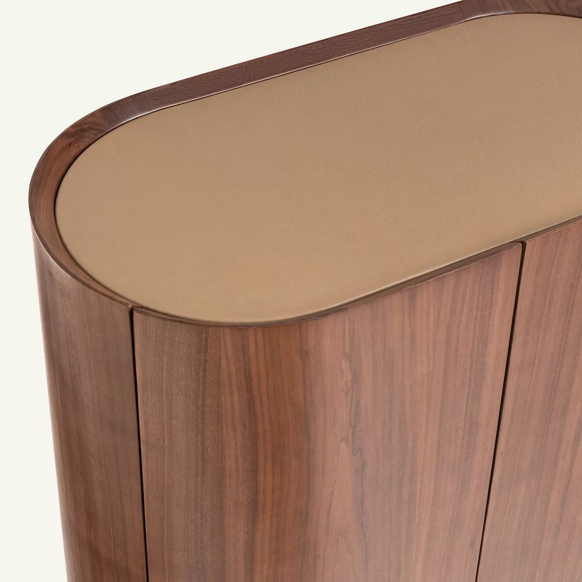 Armoire noyer, plaqué et cuir, Aslen – Image 10