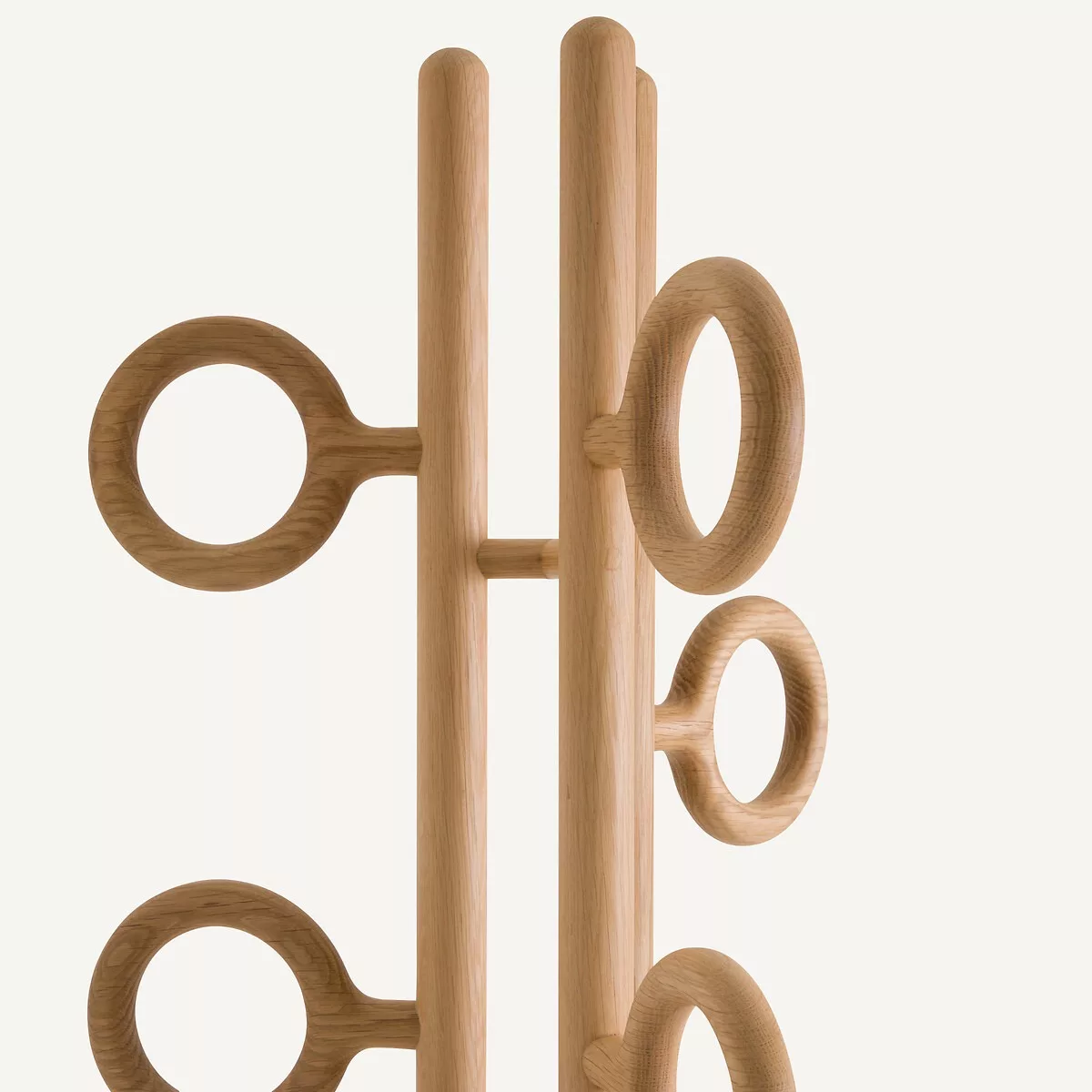 Porte-manteau anneaux chêne et travertin, Nayati – Image 6