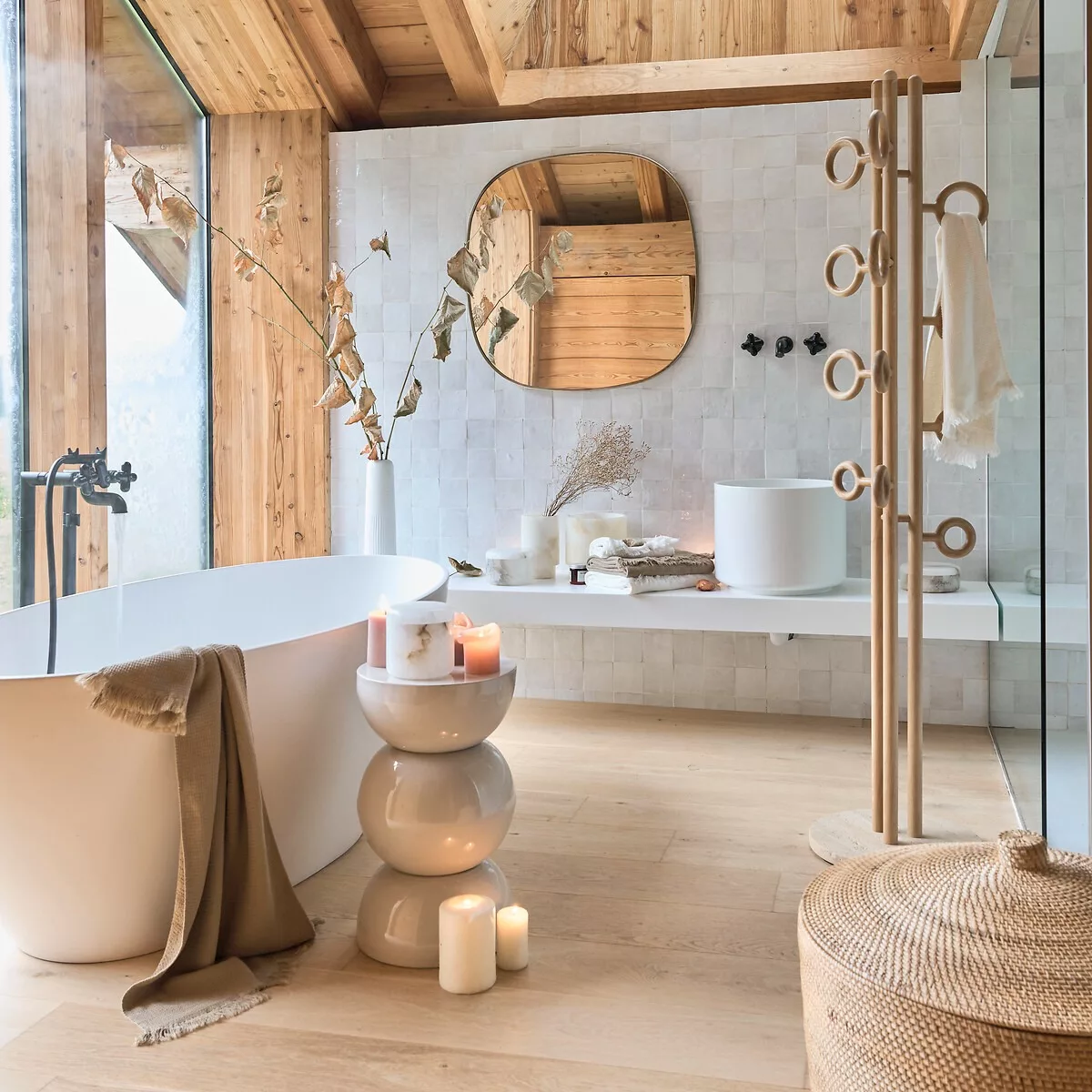 Porte-manteau anneaux chêne et travertin, Nayati – Image 9