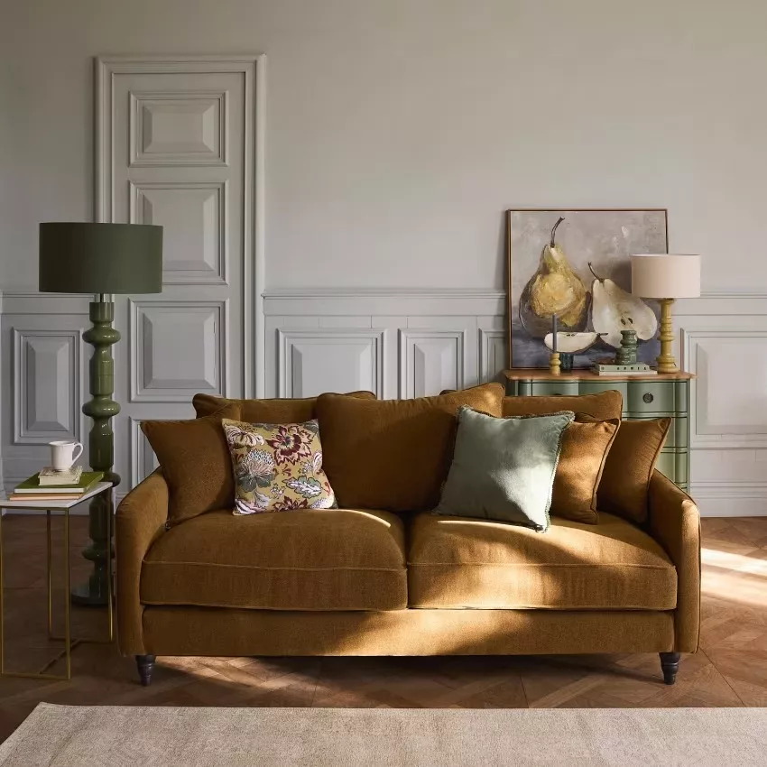 Gustavia - Commode 4 tiroirs vert kaki et métal doré L100 – Image 6